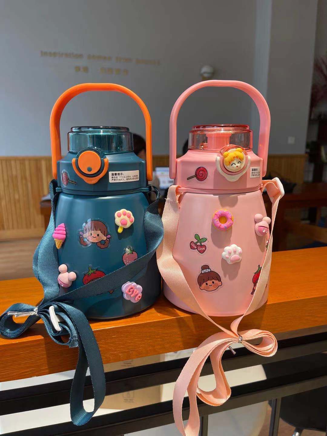 15558487fe3498a851671691f8af69