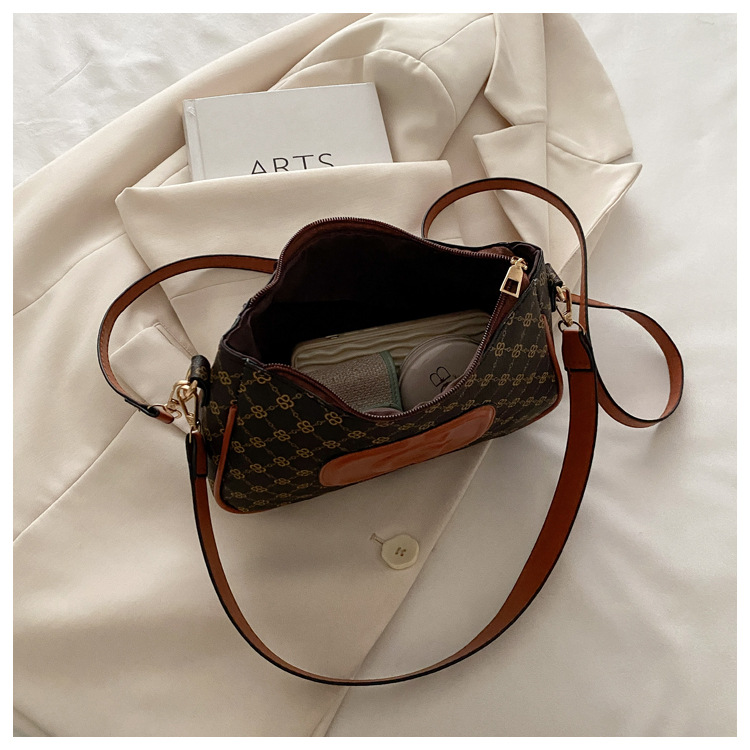 Cross-border retro trend small square bag for women, new fashionable printed French small square bag, niche and stylish single-shoulder crossbody bag undefined
