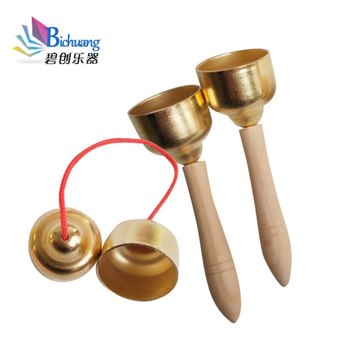 Large and small bell bells with ropes, metal bell bells, bell bells with wooden handles, hand bells with wooden handles, bell bells with wooden handles