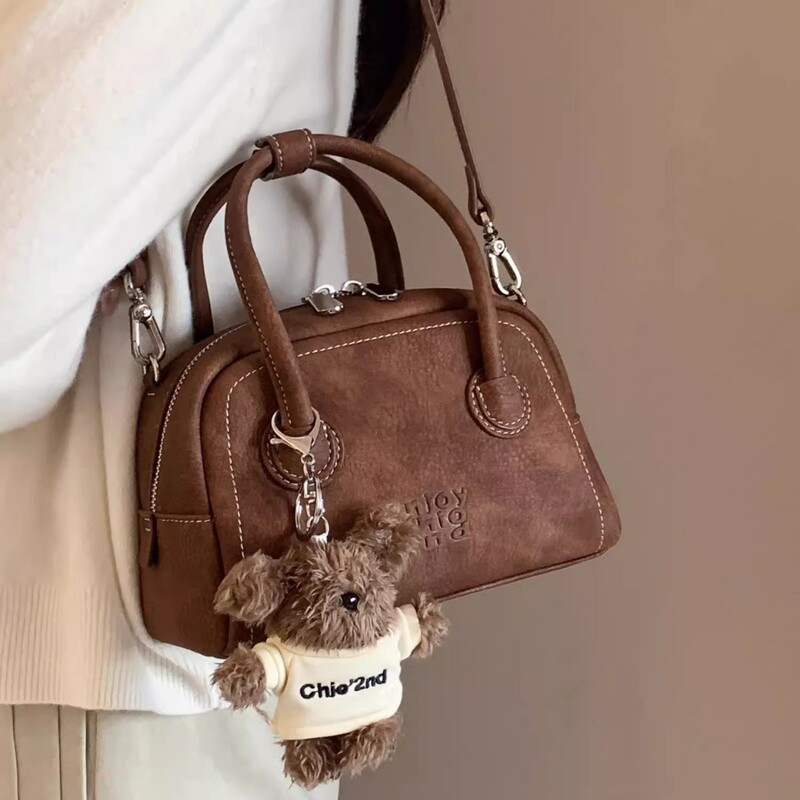 Western Hotel Pillow Bag for Women 2024 New Handbag Small Tote Bag Single Shoulder Crossbody Bag Fashionable European and American Retro Style