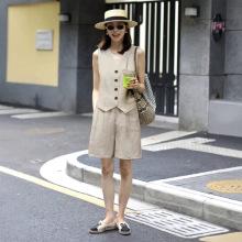 高端竹节麻马甲短裤套装女2025新款夏季薄款苎麻外穿小马夹背心