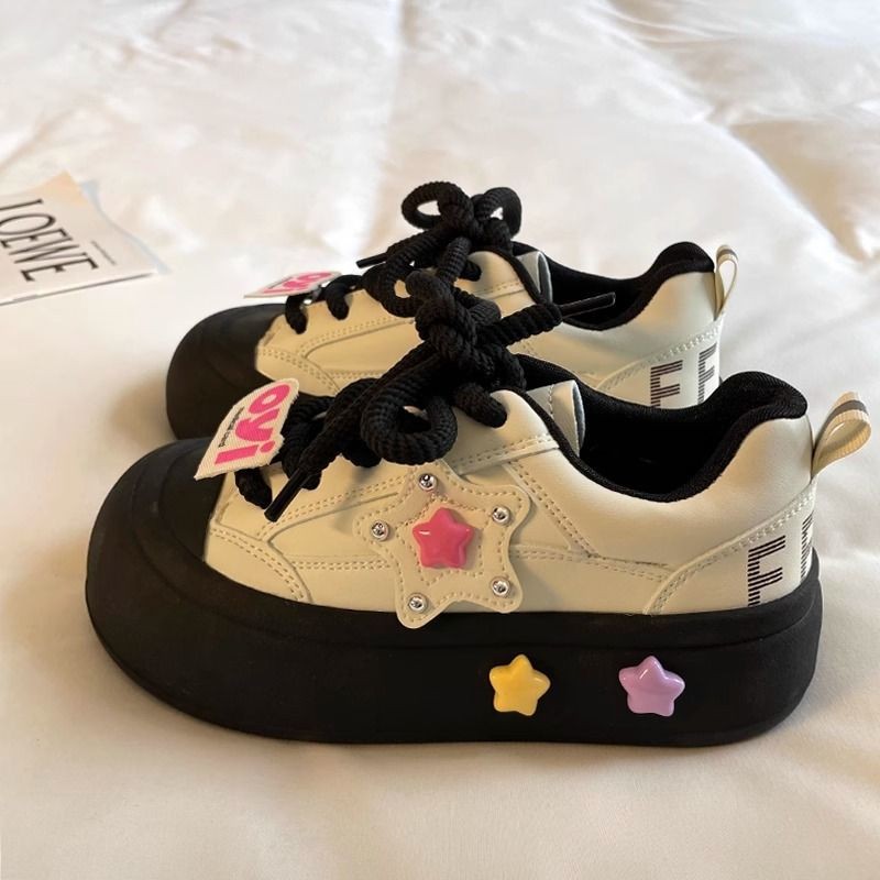 Girls' sneaker 2025 Spring and Autumn New Girls White Shoes Big Head Ugly Cute Shoes Children's Star Casual Board Shoes Trendy