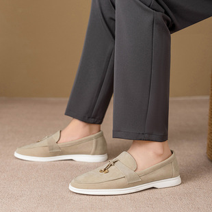 2025���ļ����R�d���Q��ƽ����HЬ40-48һ�_��ؐ�˝hķ����Ь