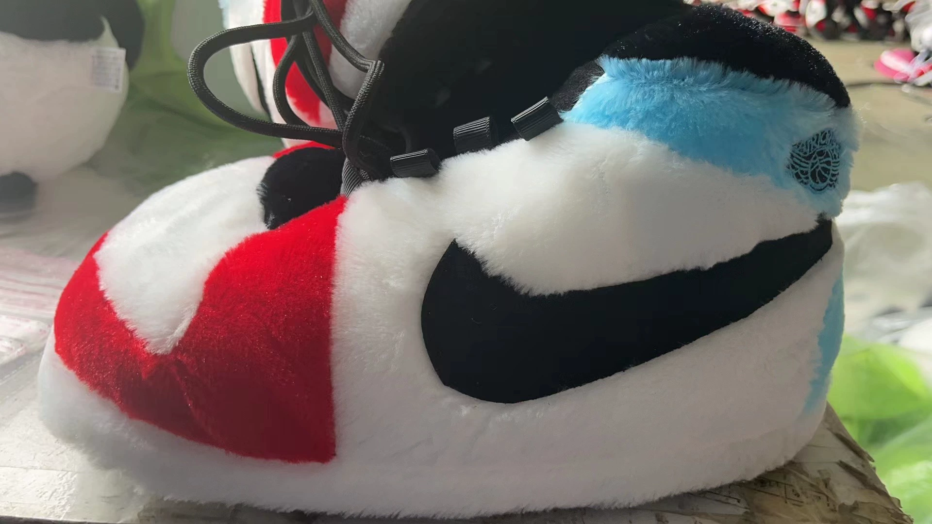 Тапочки Air Jordan демисезонные комфортные тёплые, размеры 36–44, тканевая или кожаная подошва