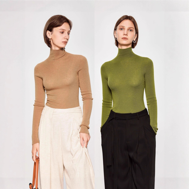 Autumn and Winter New High-End All-Wool Seamless One-Piece High-End Minimalist Versatile Knitted Top for Women