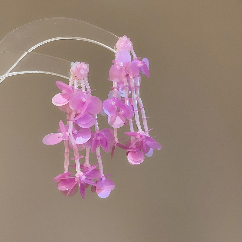Pendientes de borla de flores de tela de aguja de plata Pendientes de estilo de vacaciones junto al mar