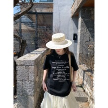 ��ĸӡ����Ƹ�oversize��������2025�괺�ļ��¿�޺�ɫt��Ů