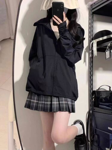 2024 Summer Ice Silk Sunscreen Jacket for Women, Outerwear, Summer Plain Color Breathable Thin Loose Jacket for Women