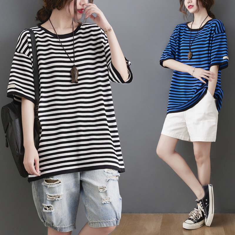 summer Korean Edition Hit color stripe Short sleeved T-shirt Fat sister Easy Large Show thin T-shirts Sweater