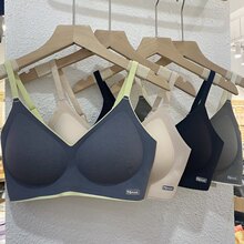 ��ϵ�o��8011�̶�һ�w�����ر���۔n����һƬʽ�o�۟o�Ȧ����Ů