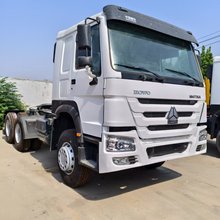 二手豪沃HOWO牵引车长期出口二手半挂牵引拖车头报价 牵引车