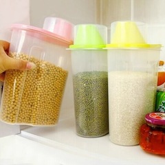 Household transparent large-sized sealed jar for storing five-grain mix, easy-to-tip storage box, kitchen food storage jar