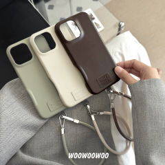 小衆ins高級純色皮質適用iphone16 pro maxアップル15携帯ケース14ストラップ13女