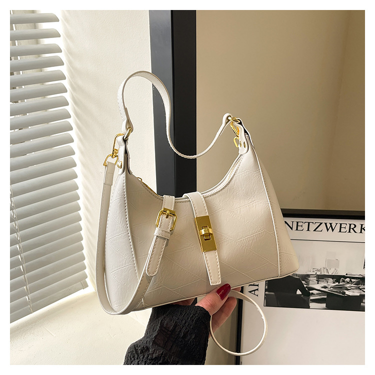 540g Weight Polyester Lining Material Sewing Thread Fashion Element Zipper Closure Type Single Shoulder Strap Strap Type Shoulder Bag Bags Type Daily Occasion Pu Leather Material Solid Color Pattern All Seasons Season Women's Gender Streetwear Style Oval Shape Medium Size Women's Medium Pu Leather Solid Color Streetwear Sewing Thread Oval Zipper Shoulder Bag 15