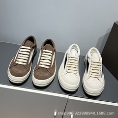アップグレードされたRO侵害クラシックRICK第一層牛革新しい鹿革ロートップ小さな三角形スニーカー男性と女性のためのトレンディな靴