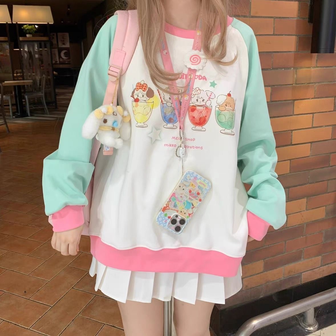Japanese-Style Cute Cartoon Autumn and Winter New Color-Blocking Raglan Sleeve Sweatshirt Printed Round Neck Long Sleeve Student Dopamine Soft Girl