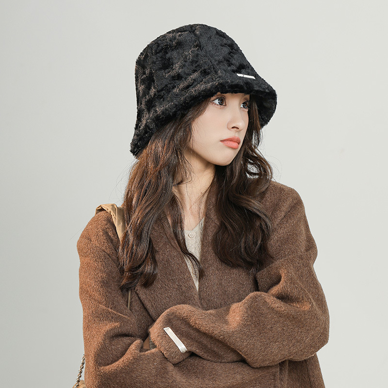 New Winter Plush Hat, Fashionable Women's Style, Autumn Small Black Label, Warm Basin Hat, Furry Fisherman Hat, Winter Women's Style_voghion.com