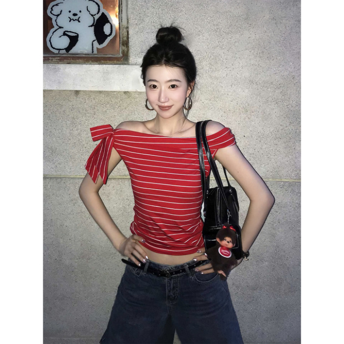 빨간색