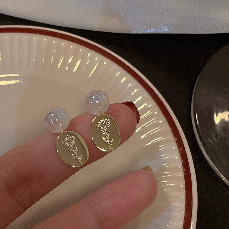 Серебряная игла, серьги из жемчуга, микроинкрустация, стиль легкой роскоши, стиль высокого качества