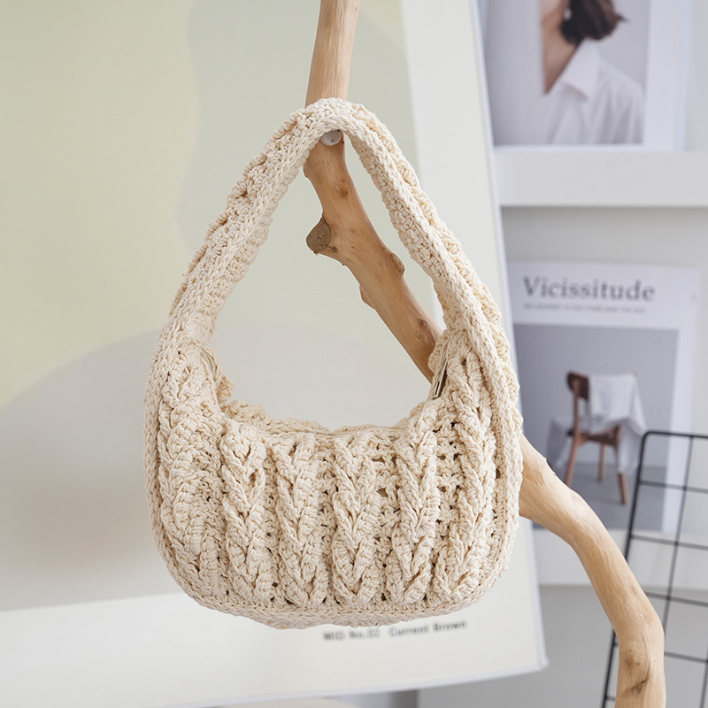 2026 Spring New Woven Commuter Bag Women's Vintage Hollow Knit Bag Relaxed Grid Beach Bag