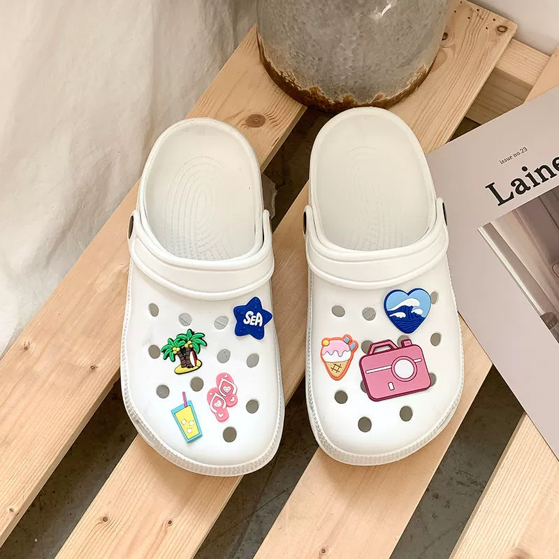 Non-slip fresh slippers, 2023 collection