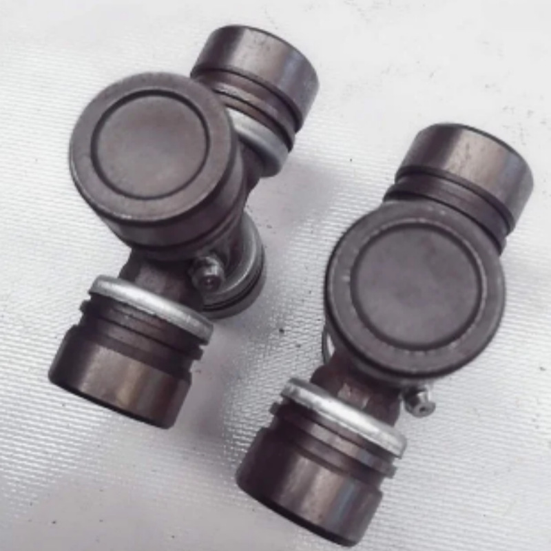 GUT-21汽车十字轴总成