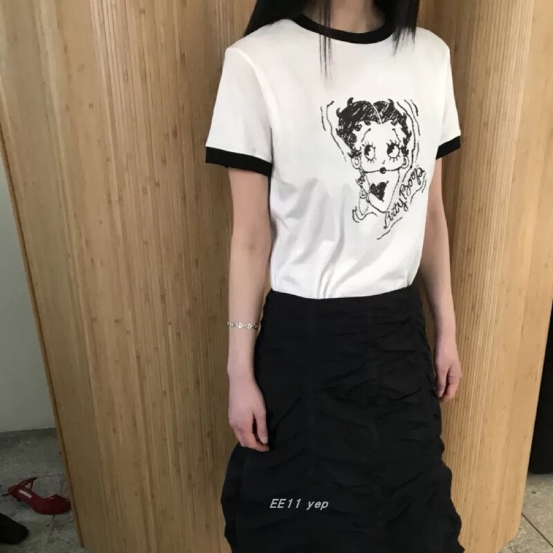 Korean Designer We Are American-Style Sweet Girl Hand-Painted Betty Portrait Short-Sleeve T-Shirt with Color-Blocking Design