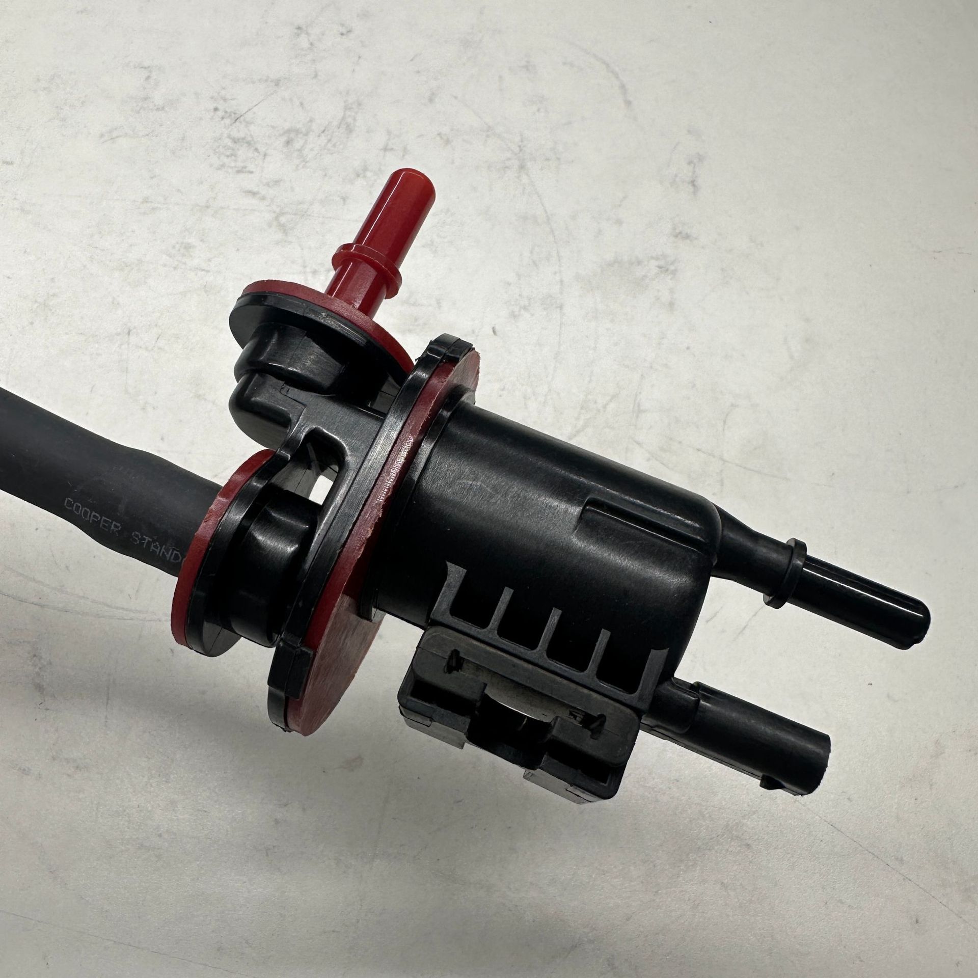 Suitable for Ford Carbon Canister Solenoid Valve 2018-2025 Short Model Jl3Z-9B325-C