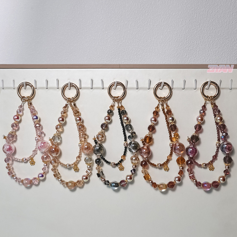 Autumn and winter light luxury design bag accessory, alloy Maillard color series rose beads, old money style crystal phone chain Autumn and winter light luxury design bag accessory, alloy Maillard color series rose beads, old money style crystal phone chain