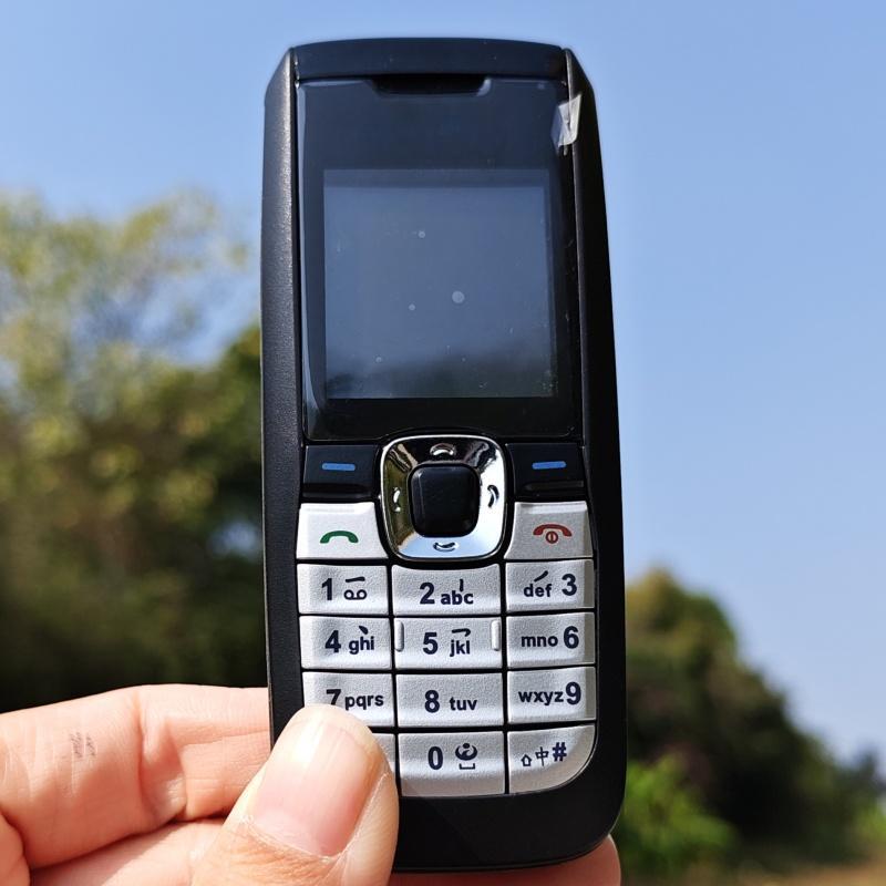 Black plus white 2G English · 2610 super long standby elderly phone
