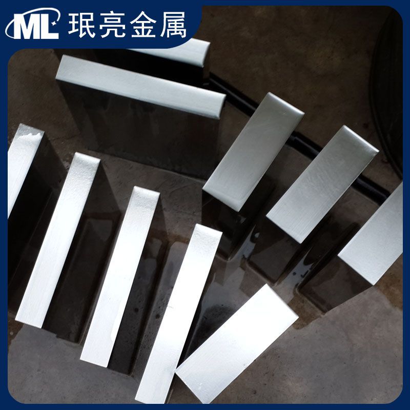 ab6a1d3230a3a8e543042256f18d95