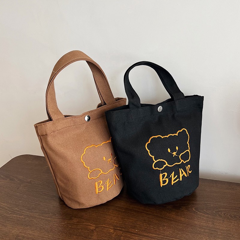Personalized ladies' bucket bag, versatile and cute canvas bear wholesale, simple Japanese style new handbag undefined