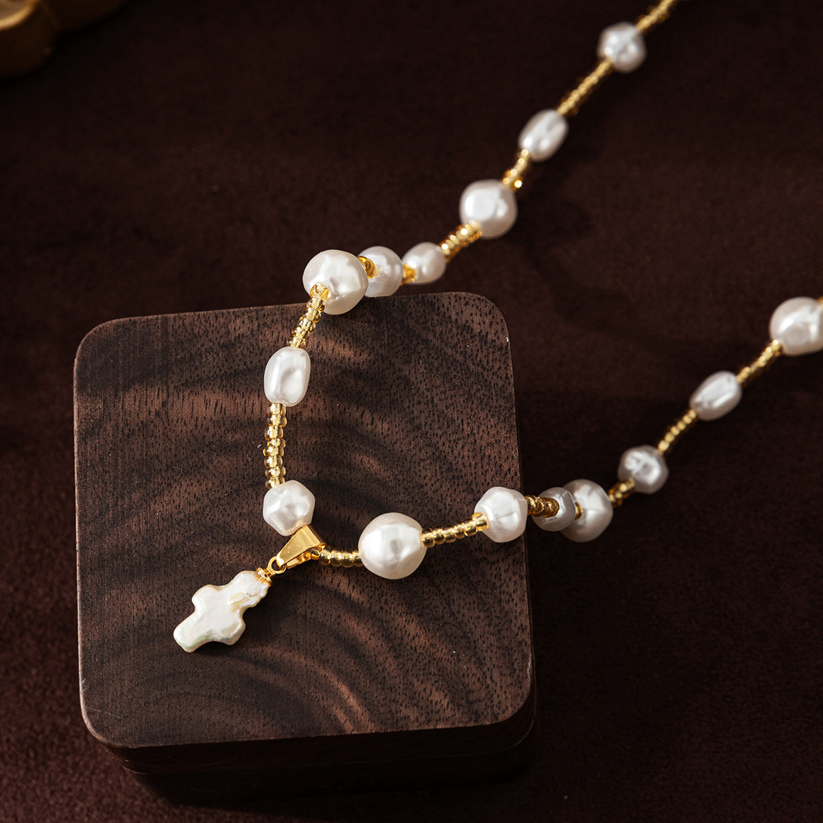 Collana choker con perle barocche elegante argento placcato oro_voghion.com