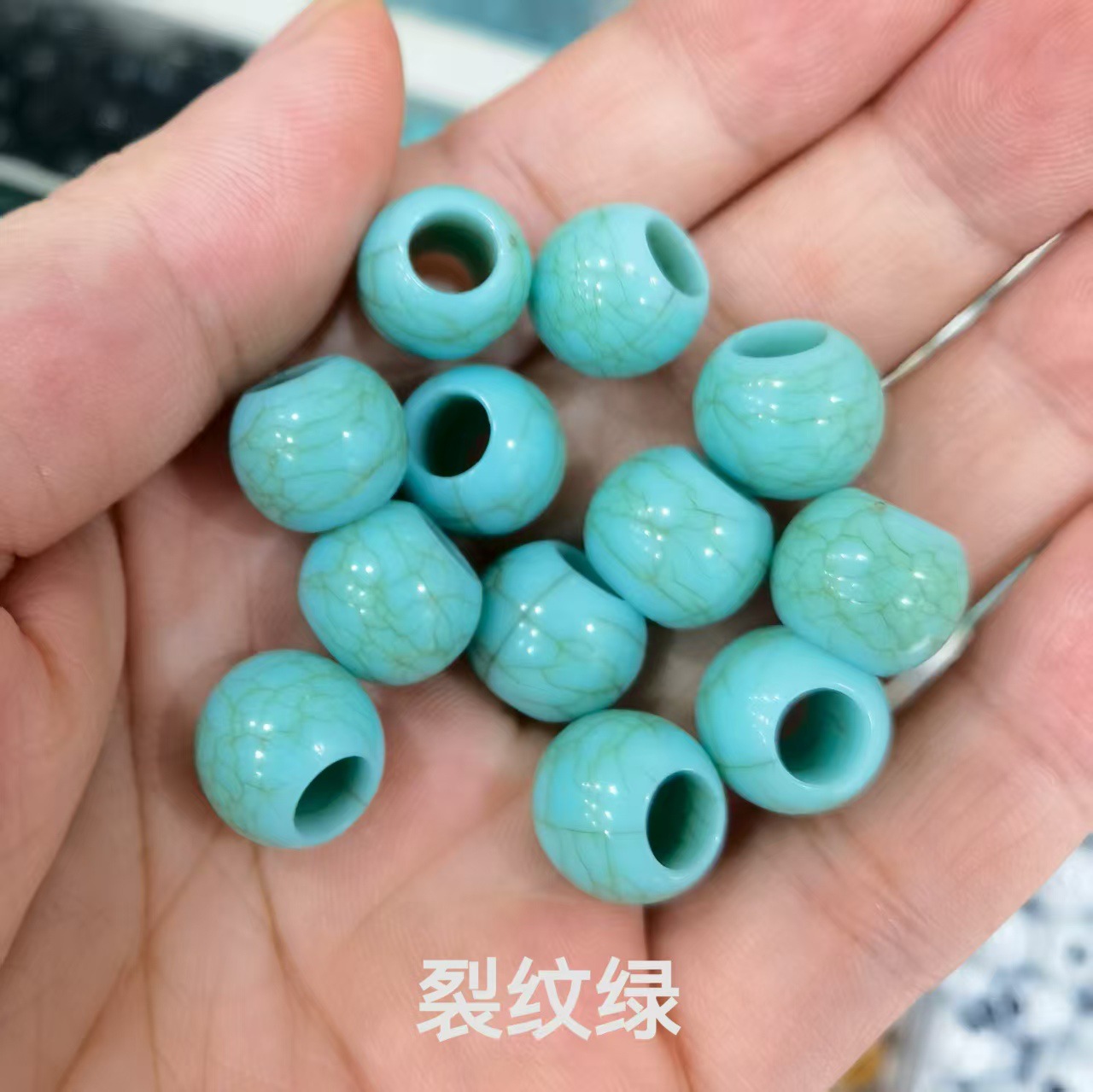 균열 그린 (Junyeol Geurin)