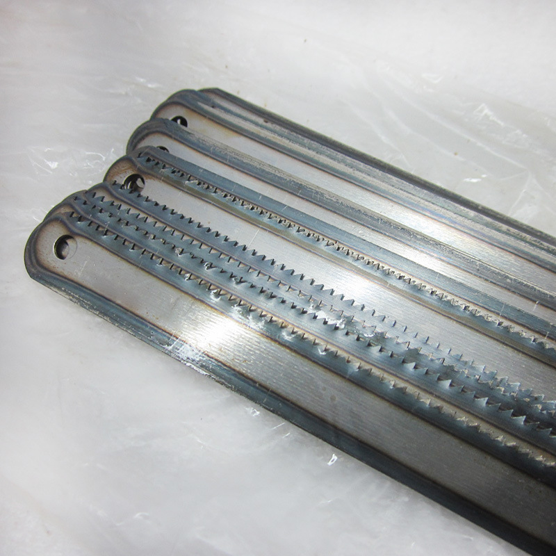 柔性钢锯条2