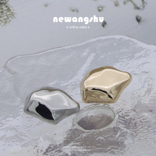 ��Ҏ�t�������½��ټ~�r���B��ȹ����ë�ش��½�ɫ���b�·��o���l