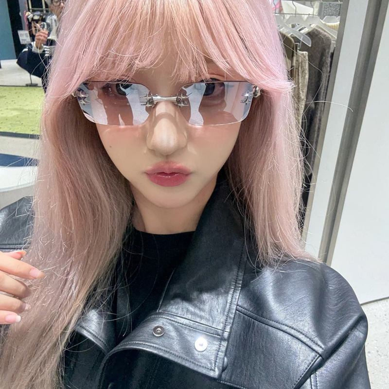 Gm Frameless Pure Titanium Glasses, Ultra-Light, Non-Nose-Pressing, Y2K Style, Pure Desire, Plain Look Glasses, Sunglasses, Myopia Frame, Tetra Gm Frameless Pure Titanium Glasses, Ultra-Light, Non-Nose-Pressing, Y2K Style, Pure Desire, Plain Look Glasses, Sunglasses, Myopia Frame, Tetra