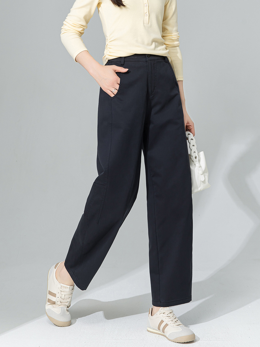 Quần tây nữ ống đứng dáng suông vải Tencel cotton mềm mại, thiết kế 9 phân tôn dáng — Màu trắng