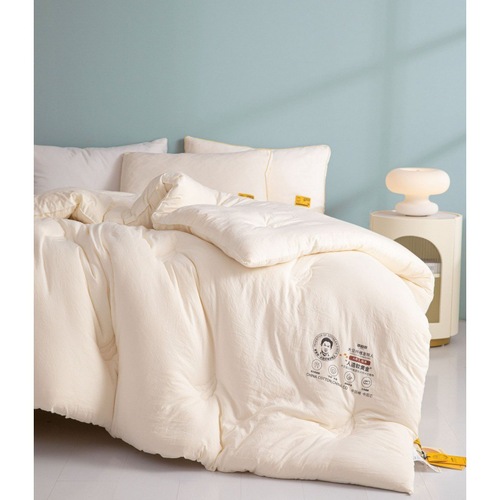 A Class Li Guanqi Coated Soybean Fiber Filled Summer Cooling Air Conditioning Quilt with Thickening for Spring and Autumn