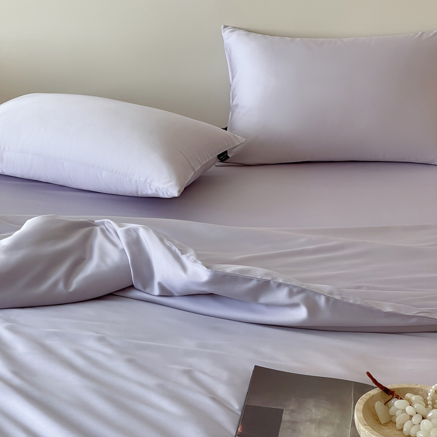 Minimalist Luxurious Tencel Bed Sheet Set Breathable Silky 4-piece_voghion.com