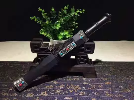 赤壁小汉剑短剑冷兵器花纹钢八面宝剑镇宅装饰佩剑四面剑未开刃