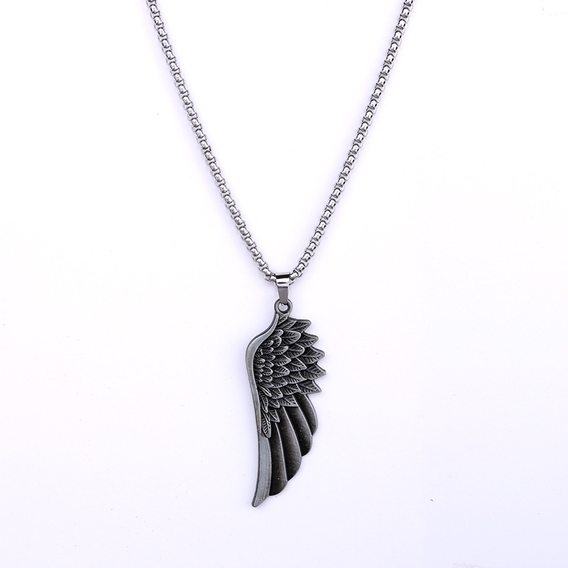 Collana con ali d'angelo, pendente con piuma Instagram versatile alla moda da uomo e da donna, design unico, collana antivento freddo_voghion.com