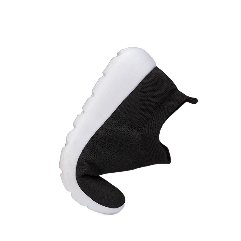 Lista de cola de comercio exterior, zapatos de malla transpirables de suela blanda para hombres de verano japonés, calcetines, zapatos para correr de viaje ligero, marea