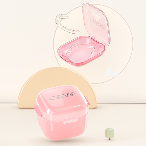 Braces box, invisible braces box, retainer storage box, dental correction, portable denture storage box, cleaning