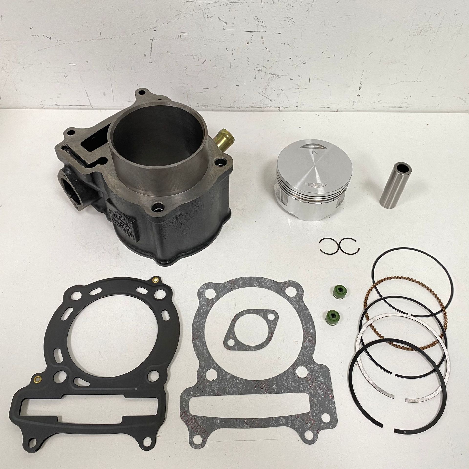 Motorcycle engine cylinder suitable for Kawasaki Force 300 KVF300 11005-Y003 ATV