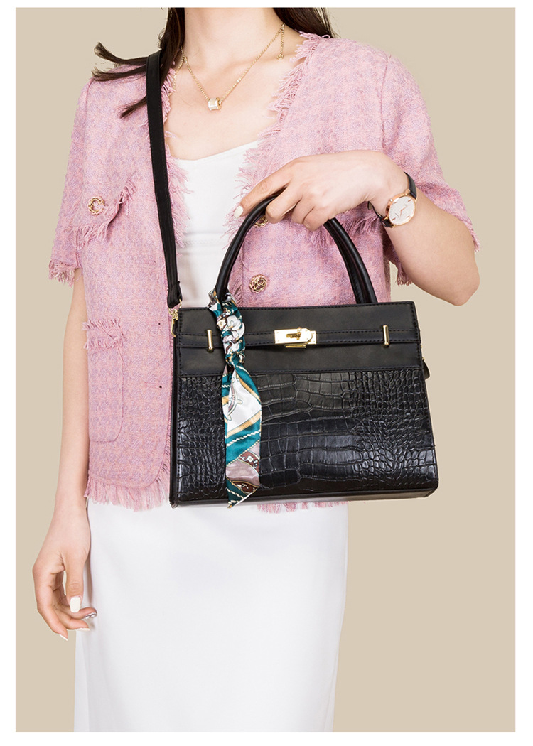 Women's Medium All Seasons Pu Leather Fashion Bag Sets display picture 3
