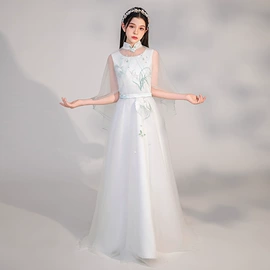 童汉服;晚礼服;童礼服