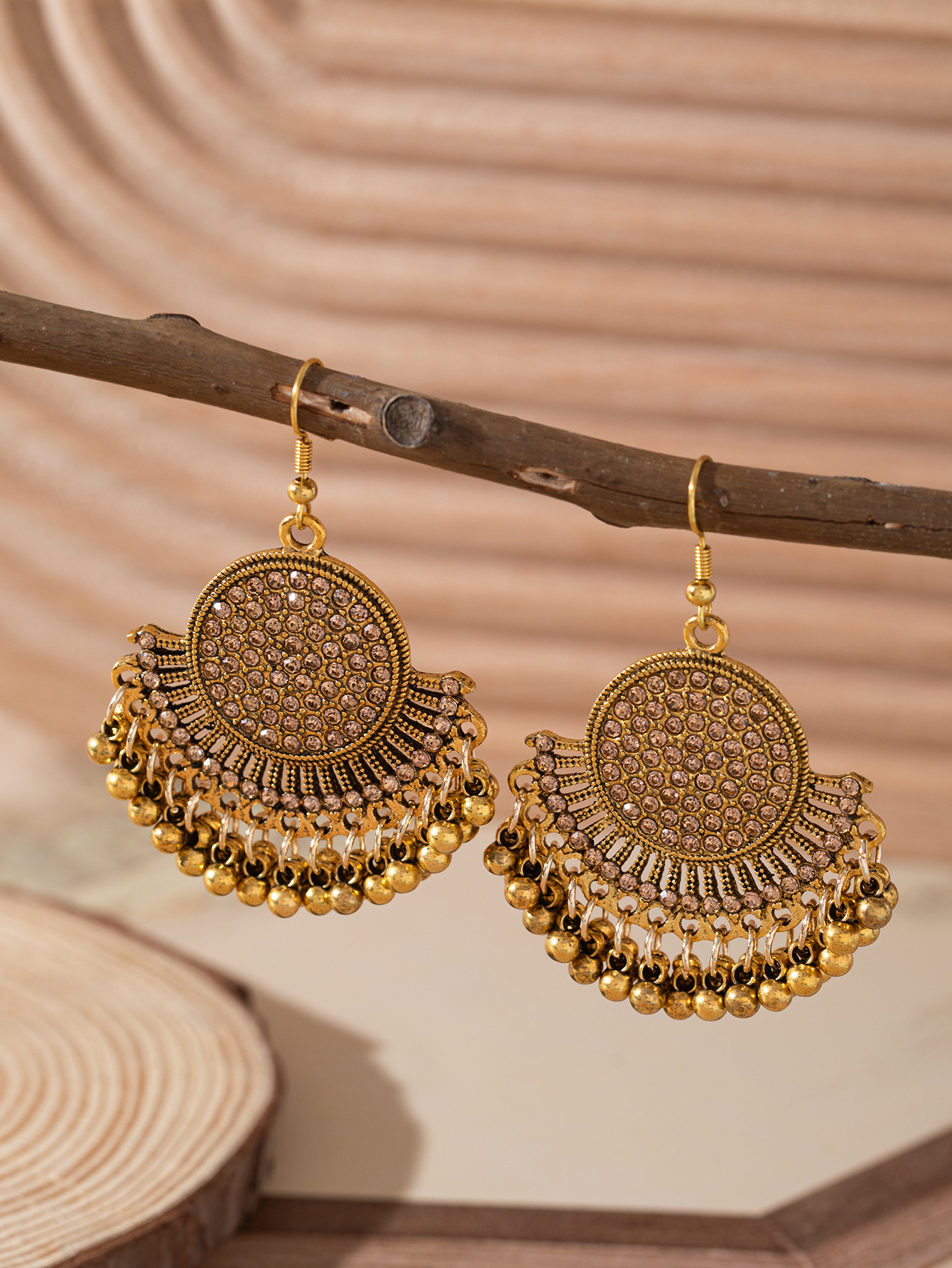 29g Weight Alloy Ear Needle Material Rhinestones Inlay Material Drop Earrings Classification 1 Pair Quantity Holiday, Travel, Daily Occasion Alloy Material Bell Pattern Women's Gender Plating Design Retro, Lady Style 1 Pair Retro Lady Bell Plating Alloy Rhinestones Drop Earrings 2