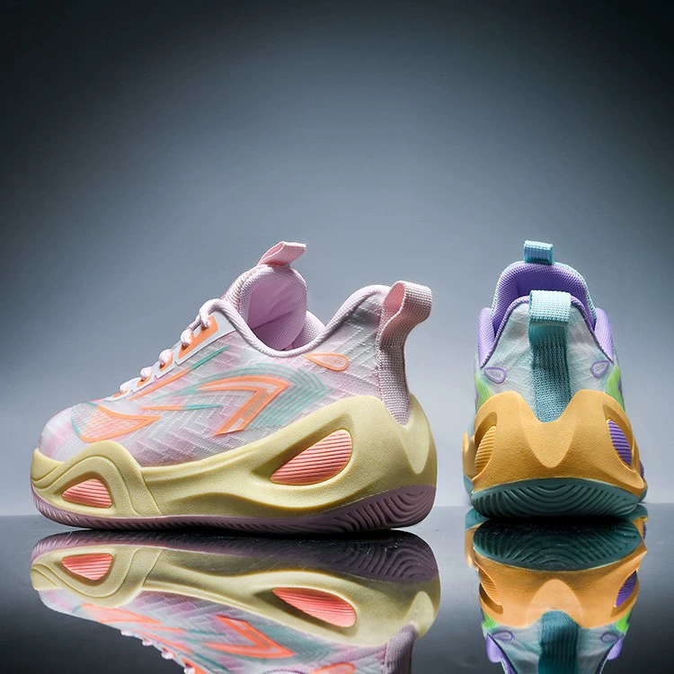 Новые баскетбольные кроссовки для мужчин весной 2025 года