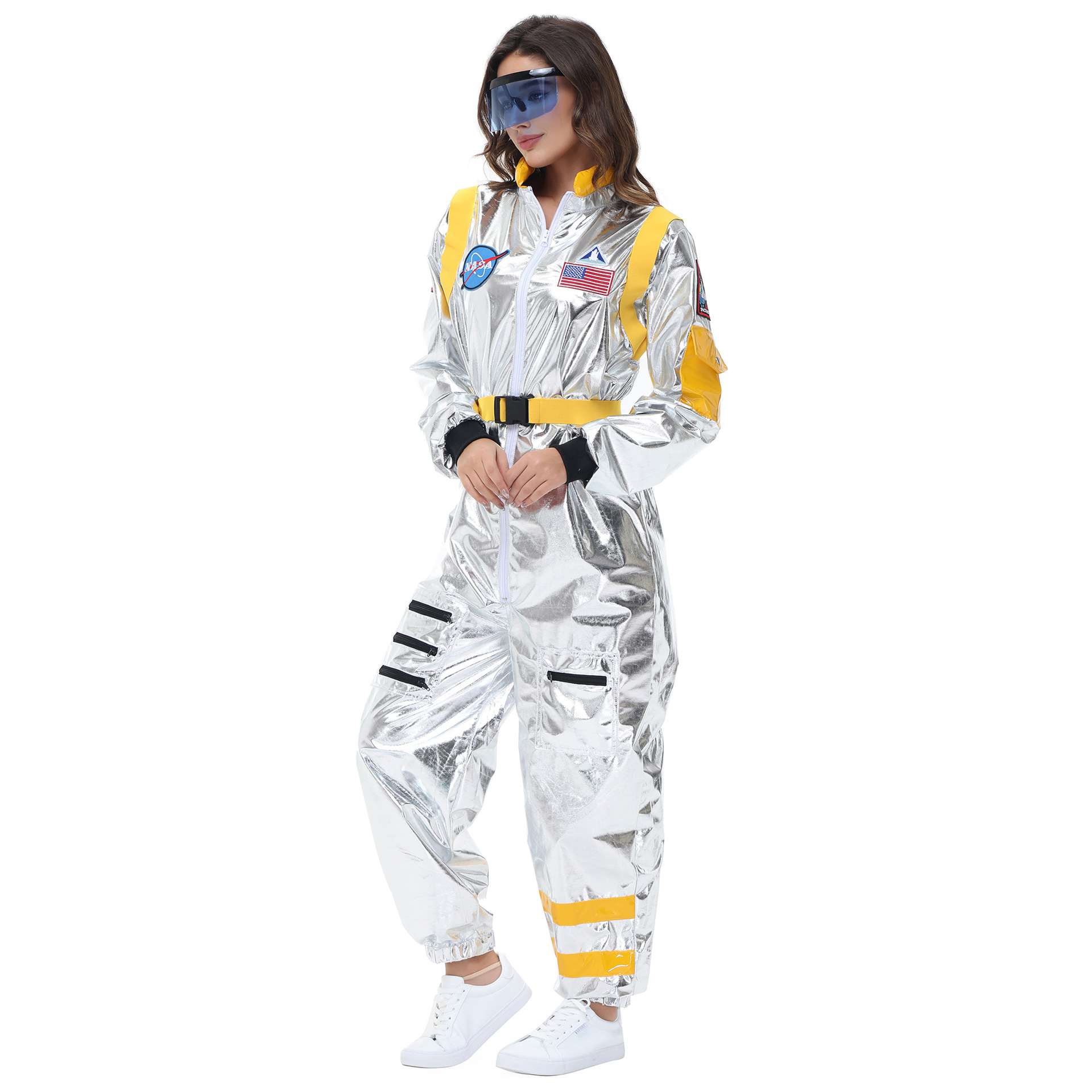 5601女黄-2（63元）连体衣裤，腰带，配眼镜加7元一副.